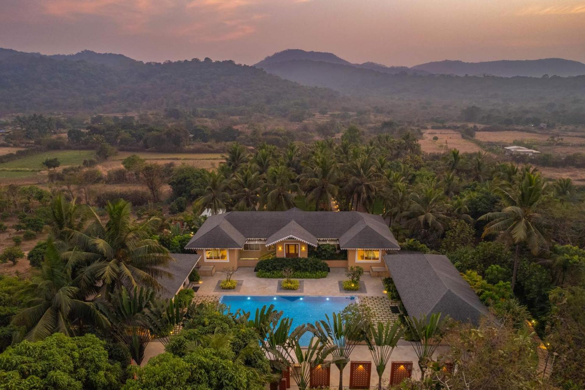 Stayvista At Amara Villa Luxury Collection With Private Pool & Gazebo Alībāg Exterior foto